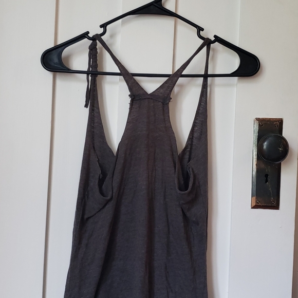 Tanktop - Picture 4 of 4